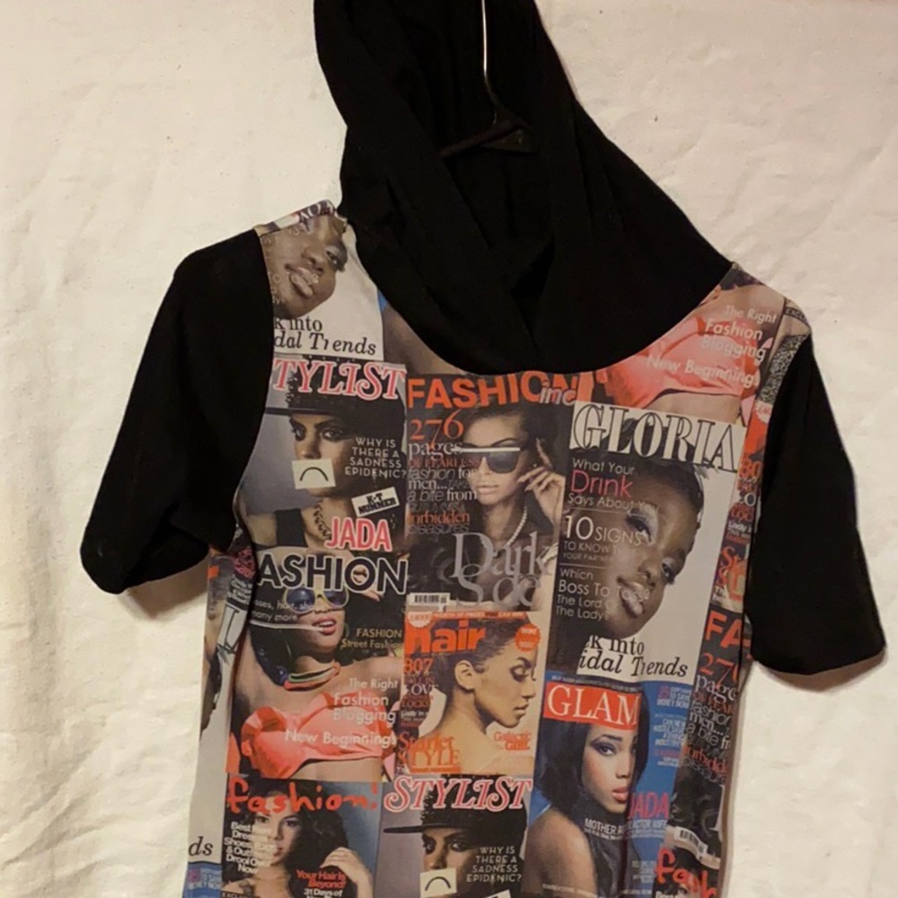 Hoodie- Magazine T-shirt from ‘Blush’ (M)